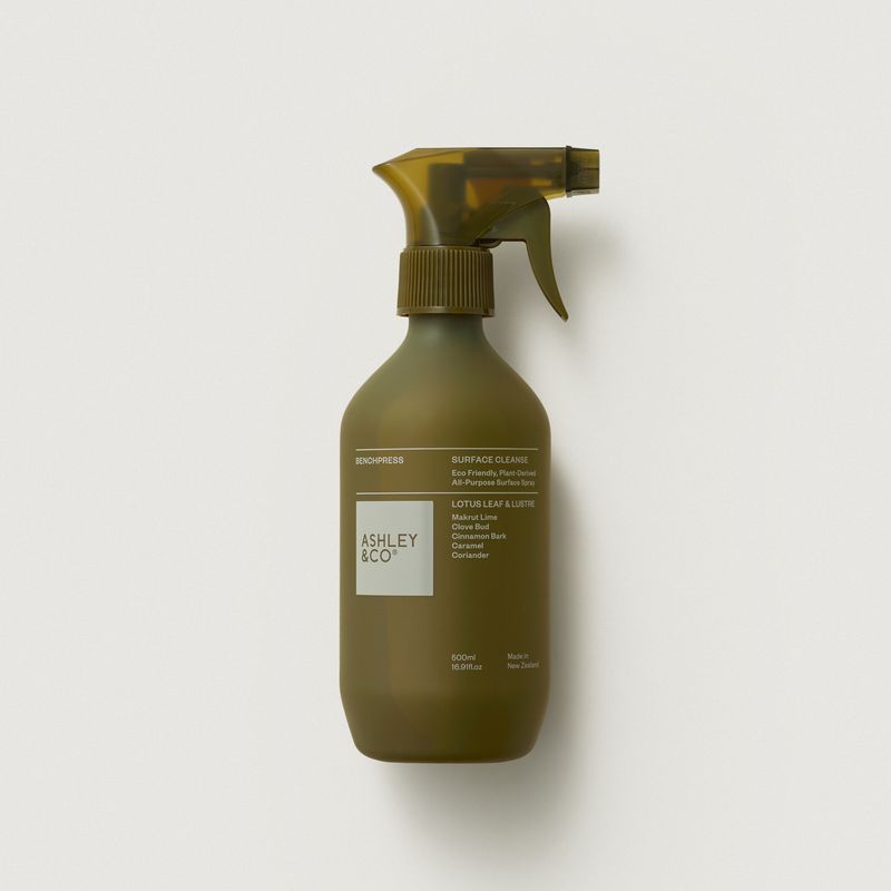 Benchpress 500ml natural surface spray with essential oils