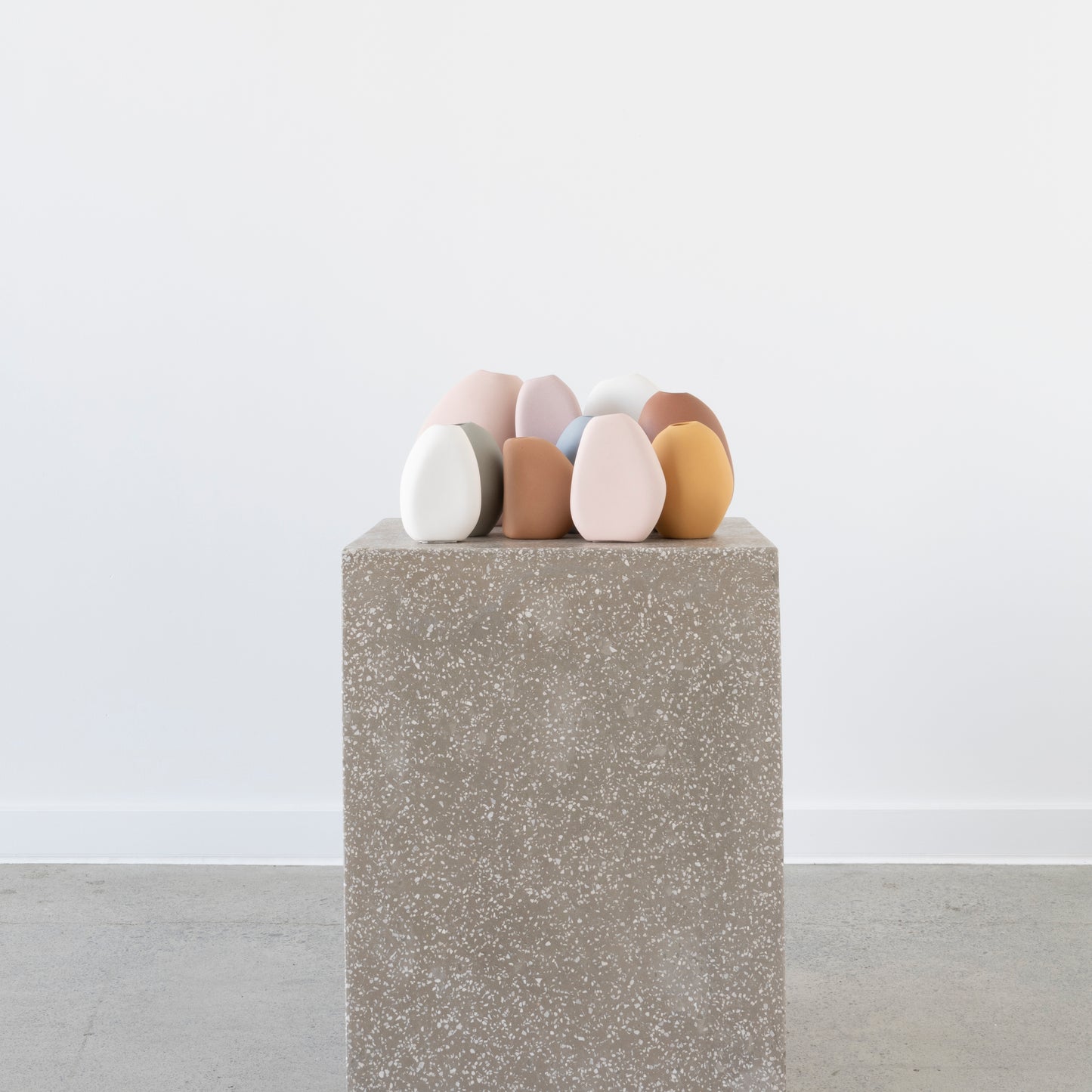 Harmie Vase - Seed