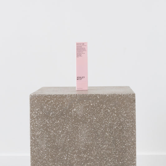 Non-greasy hand cream with shea butter, camomile extract, and vitamin E
3