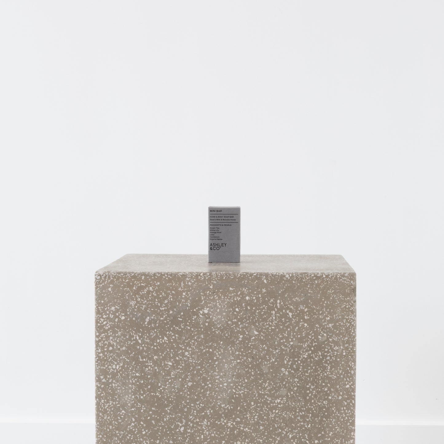 Mini Bar - Parakeets and Pearls