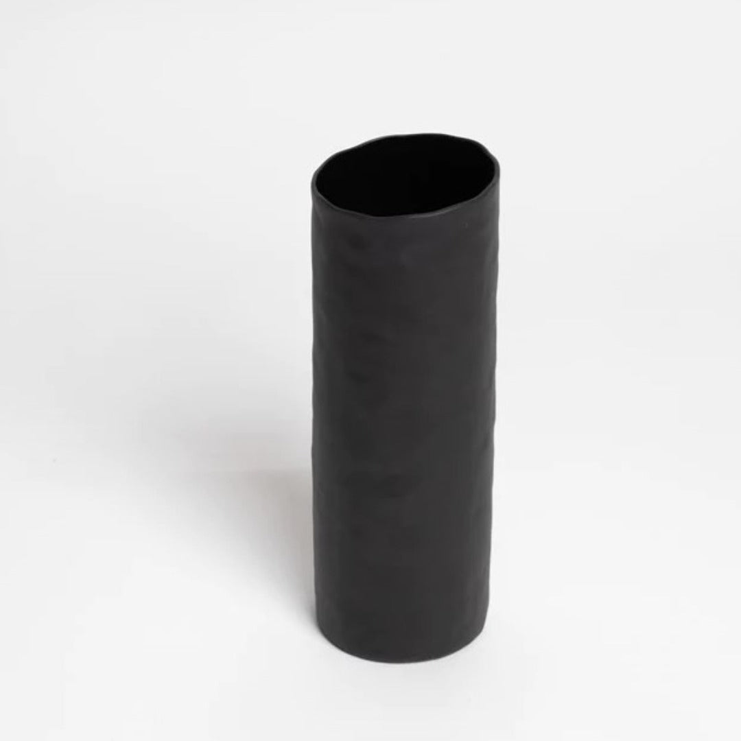 Dimpled vase with matte finish in black