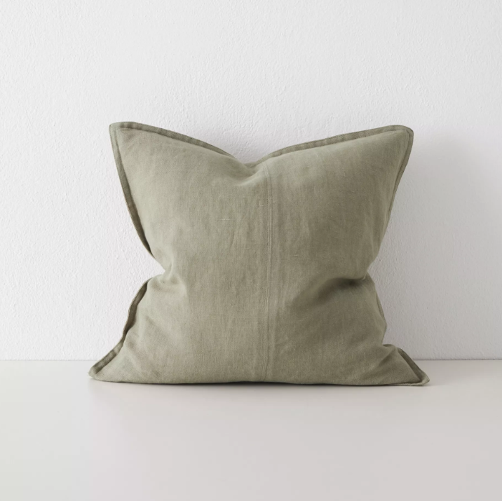 Shop the Como cushion – premium European linen, stonewashed for soft texture, with French seam detailing. Available in 50x50cm, 60x60cm, and 40x60cm lumbar sizes.
