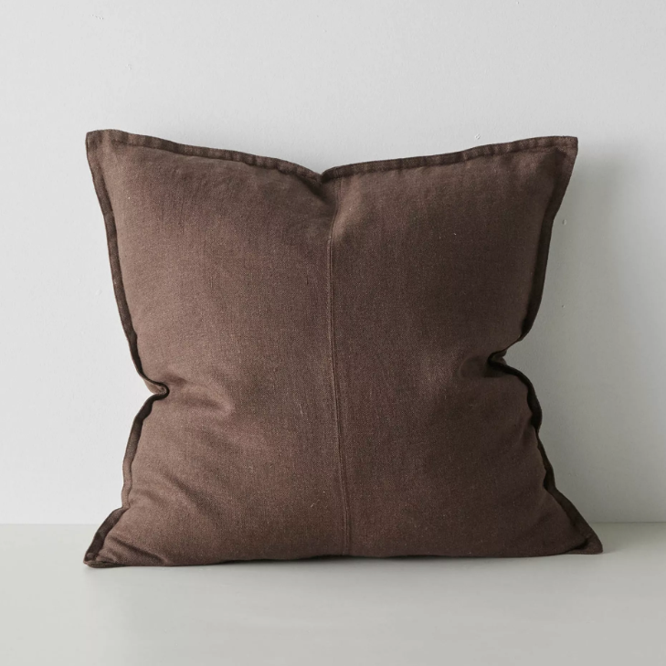 Shop the Como cushion – premium European linen, stonewashed for soft texture, with French seam detailing. Available in 50x50cm, 60x60cm, and 40x60cm lumbar sizes.