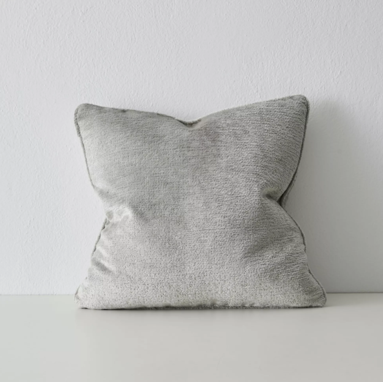 Shop the Tempo 50x50cm cushion – a chunky chenille design with piped edge, providing softness, texture, and understated contemporary elegance.