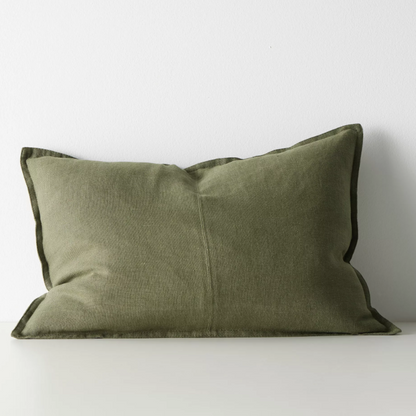 Shop the Como cushion – premium European linen, stonewashed for soft texture, with French seam detailing. Available in 50x50cm, 60x60cm, and 40x60cm lumbar sizes.