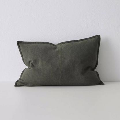 Shop the Como cushion – premium European linen, stonewashed for soft texture, with French seam detailing. Available in 50x50cm, 60x60cm, and 40x60cm lumbar sizes.