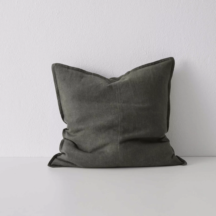 Shop the Como cushion – premium European linen, stonewashed for soft texture, with French seam detailing. Available in 50x50cm, 60x60cm, and 40x60cm lumbar sizes.