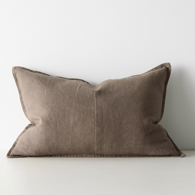 Shop the Como cushion – premium European linen, stonewashed for soft texture, with French seam detailing. Available in 50x50cm, 60x60cm, and 40x60cm lumbar sizes.