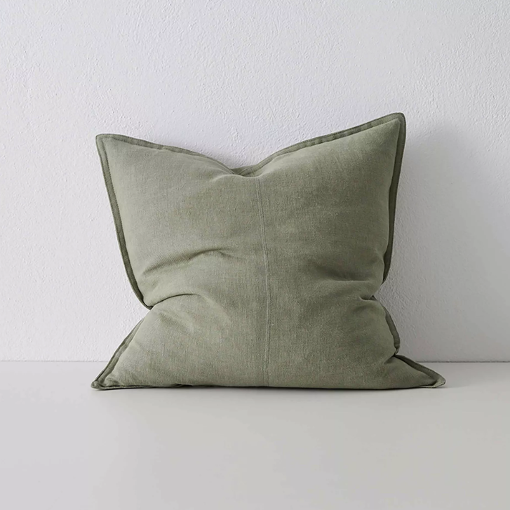 Shop the Como cushion – premium European linen, stonewashed for soft texture, with French seam detailing. Available in 50x50cm, 60x60cm, and 40x60cm lumbar sizes.