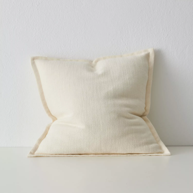Shop the Figlio 50x50cm cushion – a chunky woven linen-look design with feature flange, perfect for layered styling or as a statement accent in your home.