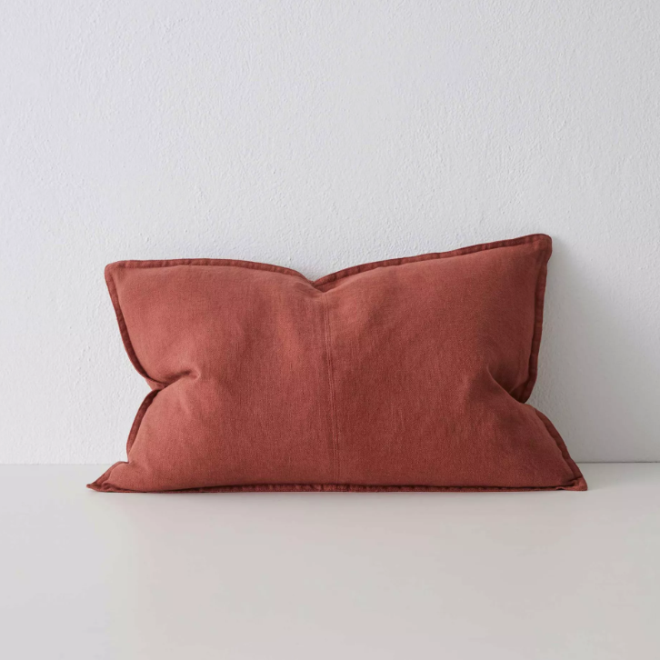 Shop the Como cushion – premium European linen, stonewashed for soft texture, with French seam detailing. Available in 50x50cm, 60x60cm, and 40x60cm lumbar sizes.