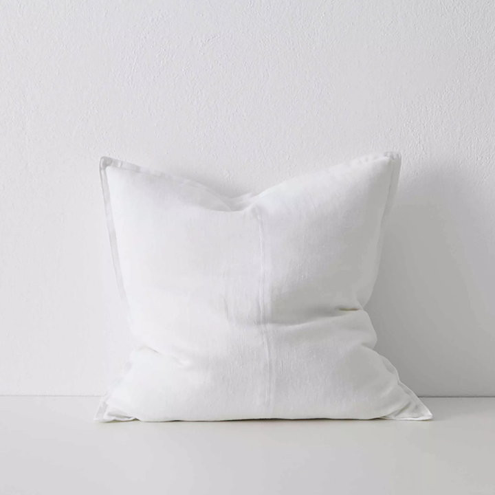 Shop the Como cushion – premium European linen, stonewashed for soft texture, with French seam detailing. Available in 50x50cm, 60x60cm, and 40x60cm lumbar sizes.