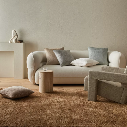 Shop the Tempo 50x50cm cushion – a chunky chenille design with piped edge, providing softness, texture, and understated contemporary elegance.
