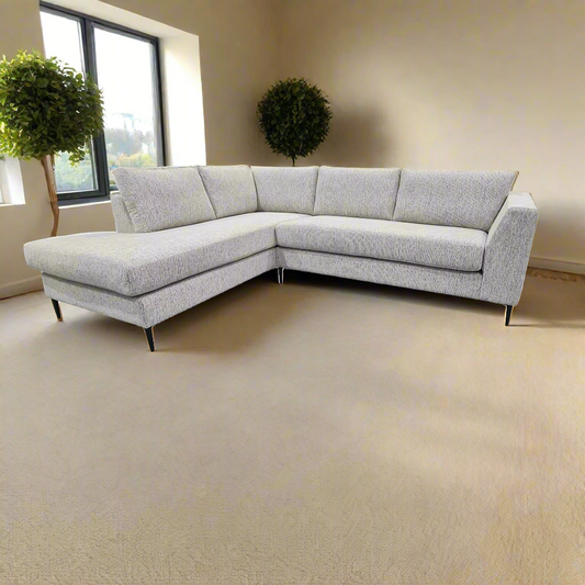 Pablo Corner Chaise