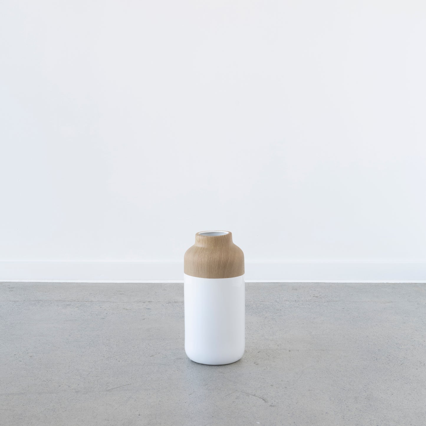 Harrelson Vase - Medium